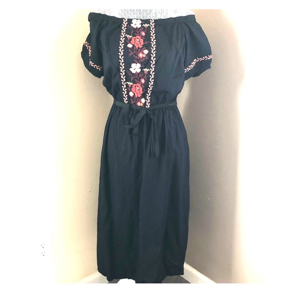 Old Navy Dresses & Skirts - Black Festive Cinco De Mayo Dress